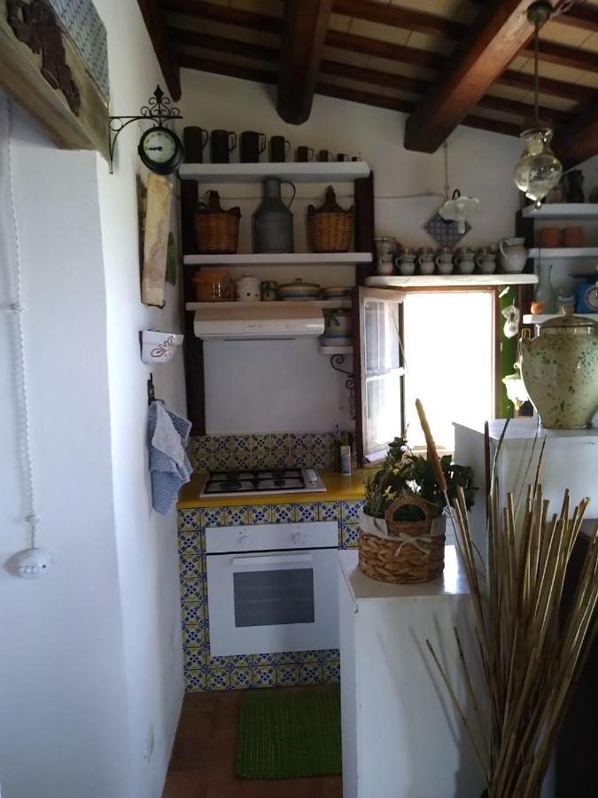 Il Corbezzolo Suite Appartament Castelluzzo Kültér fotó